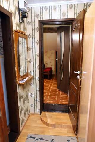 Апартаменты Apartment in Old Town on Zarvanska st Каменец-Подольский Апартаменты с 1 спальней-14